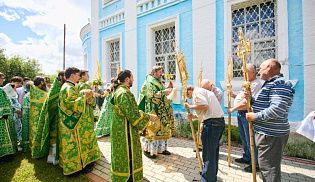 День Святой Троицы. Торжества престольного праздника в Свято-Троицком соборе г.Ядрин