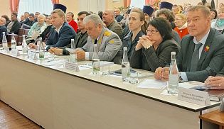 В Алатыре прошла IX межрегиональная научно-практическая конференция "Уроки Великой Победы и принципы духовной безопасности России сегодня"