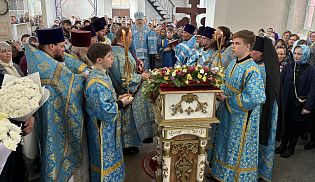 Епископ Алатырский и Батыревский Феодосий в Неделю 3-ю Великого поста и в праздник в честь "Державной" иконы Божией Матери возглавил Престольные торжества в храме Державной иконы Божией Матери села Батырево