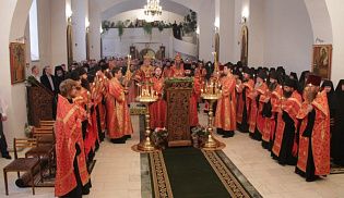 Неделя 2-я по Пасхе. Свято-Троицкий мужской монастырь.