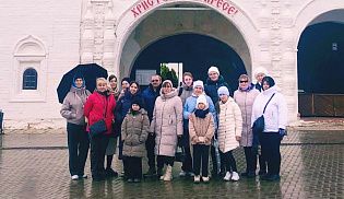 Паломники из Порецкого посетили благодатный остров-град Свияжск