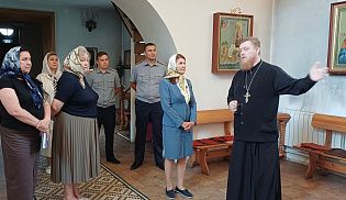 Центр реабилитации зависимых посетили высокие гости