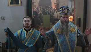 Божественная Литургия в храме святителя Николая г. Алатырь
