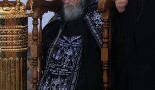 Божественная Литургия в Троицком соборе Свято-Троицкого мужского монастыря г. Алатырь