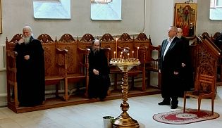 Епископ Алатырский и Порецкий Феодосий в Неделю святых жен-мироносиц совершил Божественную Литургию в Свято-Троицком мужском монастыре города Алатырь