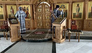 Епископ Алатырский и Порецкий Феодосий в пятницу первой седмицы совершил Литургию Преждеосвященных Даров  в в Киево-Николаевском Новодевичьем монастыре города Алатырь