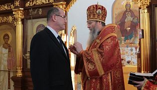 В день памяти сщмч. Харалампия и с ним мчч. Порфирия, Ваптоса и трех мучениц Преосвященнейший Феодор, епископ Алатырский и Порецкий, совершил Божественную Литургию в храме в честь Иверской иконы Божией Матери г. Алатырь