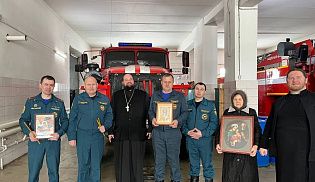 В пожарных частях сел Батырево и Шемурша были совершены праздничные молебны