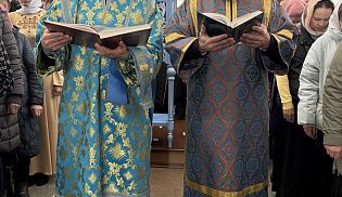 Епископ Алатырский и Батыревский Феодосий в Неделю 3-ю Великого поста и в праздник в честь "Державной" иконы Божией Матери возглавил Престольные торжества в храме Державной иконы Божией Матери села Батырево