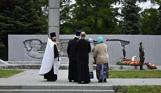 Духовенство Алатырской епархии почтило память павших в Великой Отечественной войне