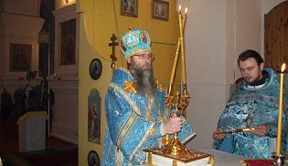 В праздник Сретения Господня епископ Феодор совершил Божественную литургию в храме святого апостола Иакова Алфеева г. Алатырь