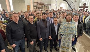 Епископ Алатырский и Батыревский Феодосий в Неделю 3-ю Великого поста и в праздник в честь "Державной" иконы Божией Матери возглавил Престольные торжества в храме Державной иконы Божией Матери села Батырево