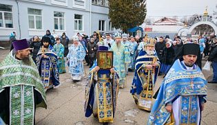 Управляющий Алатырской епархией принял участие в торжествах по случаю престольного праздника в кафедральном соборе честь Введения во храм Пресвятой Богородицы столицы Чувашии