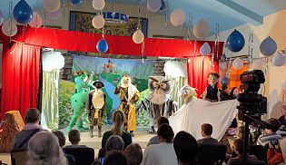 Театральная студия храма Воскресения Христова города Чебоксары представила постановку в Алатыре