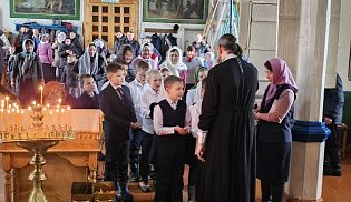 Ученики четвертого класса поздравили прихожан Хормалинского храма с Рождеством Христовым