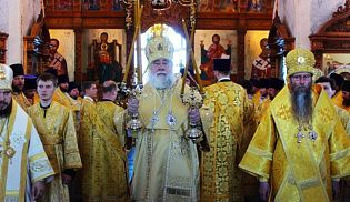 Епископ Алатырский и Порецкий Феодор принял участие в праздничном богослужении по случаю Дня тезоименитства митрополита Астраханского и Камызякского Ионы