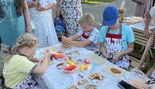 В Алатыре отметили День семьи, любви и верности