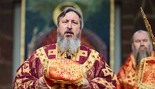Божественная Литургия в День памяти Собора святых Чувашской митрополии 