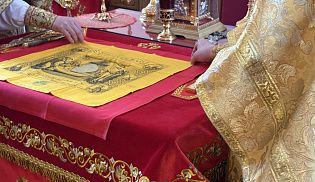 Управляющий Алатырской епархией в Неделю о блудном сыне и в день празднования Собора новомучеников и исповедников Церкви Русской совершил Божественную Литургию в кафедральном храме в честь Иверской иконы Божией Матери города Алатырь