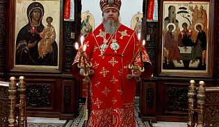 Епископ Алатырский и Порецкий Феодосий в Неделю святых жен-мироносиц совершил Божественную Литургию в Свято-Троицком мужском монастыре города Алатырь