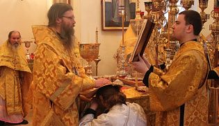 Богослужение в Свято-Троицком Мужском монастыре г. Алатырь
