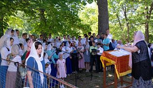 Божественная литургия в день памяти Новомучеников и исповедников Российских на земле Чувашской просиявших
