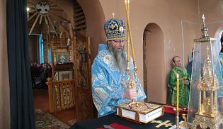 Епископ Алатырский и Порецкий Феодор совершил Божественную Литургию в Свято-Троицком храме с.Тойси