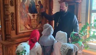 Воспитанники детского сада "Центральный" побывали в скиту преподобного Серафима Саровского