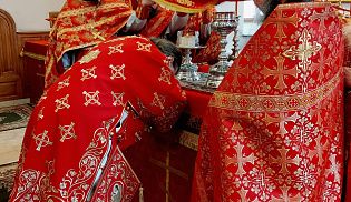 Епископ Алатырский и Порецкий Феодосий в Неделю святых жен-мироносиц совершил Божественную Литургию в Свято-Троицком мужском монастыре города Алатырь