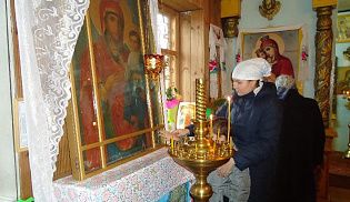 Паломническая поездка в Троицкий храм с. Малые Кармалы Ибресинского района