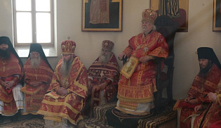 Антипасха. Божественная Литургия в Свято-Троицком мужском монастыре г. Алатырь
