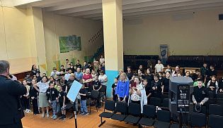 Встречи духовенства со школьниками в рамках уроков «Разговоры о важном» прошли в Батырево