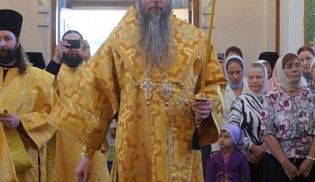 Всенощное бдение  в Троицком соборе Свято-Троицкого мужского монастыря г. Алатырь