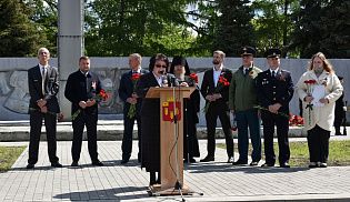 Епископ Феодосий принял участие в Торжеством митинге по случаю 80-летия Великой Победы