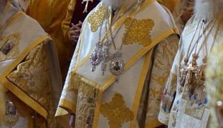 В день памяти святой равноапостольной Ольги, великой княгини Российской, епископ Алатырский и Порецкий Феодор сослужил за Божественной Литургией Предстоятелям и иерархам Поместных Православных Церквей