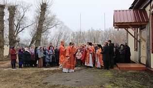 В день празднования Собора Архистратига Михаила и прочих Небесных Сил бесплотных епископ Алатырский и Порецкий Феодор совершил Божественную Литургию в храме в честь Архистратига Божия Михаила с.Трех-Изб Шемурша Шемуршинского района Чувашской Республики