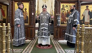 Епископ Алатырский и Порецкий Феодосий совершил первую в этом году Литургию Преждеосвященных Даров