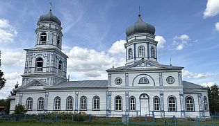Епископ Алатырский и Батыревский Феодосий возглавил Престольные торжества в храме святителя Николая Чудотворца села Сыреси