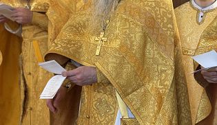 Управляющий Алатырской епархией в Неделю сыропустную совершил Божественную Литургию в Свято-Троицком мужском монастыре города Алатырь