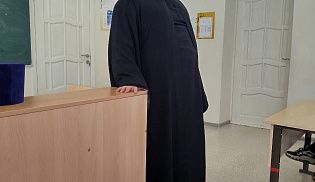 Ученикам Больше-Чеменевской школы рассказали об опасностях информационных диверсий