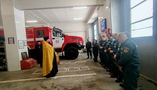 В пожарных частях сел Батырево и Шемурша были совершены праздничные молебны