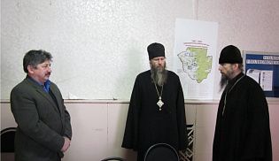 Рабочая ознакомительная поездка Преосвященнейшего епископа Феодора в село Сойгино Алатырского района