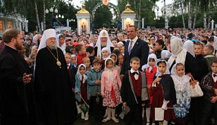 Святейший Патриарх Кирилл прибыл в г.Чебоксары и посетил Покрово-Татианинский собор