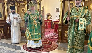 Управляющий Алатырской епархией в праздник преподобного Серафима Саровского совершил Божественную Литургию в Иверском кафедральном храме города Алатырь