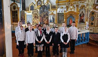 Ученики четвертого класса поздравили прихожан Хормалинского храма с Рождеством Христовым