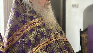 Управляющий Алатырской епархией в Неделю 5-ю Великого поста совершил Божественную Литургию в Николо-Знаменском храме города Алатырь 