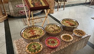 Епископ Алатырский и Порецкий Феодосий в пятницу первой седмицы совершил Литургию Преждеосвященных Даров  в в Киево-Николаевском Новодевичьем монастыре города Алатырь