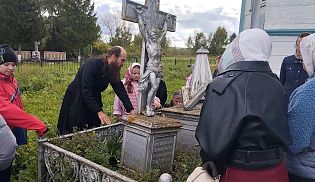 Воспитанники Воскресной школы «Светлячки» совершили паломническую поездку по храмам Порецкого благочиния