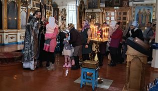 Воспитанники детского сада "Весна" в Великий Четверг посетили Казанский храм в селе Хормалы
