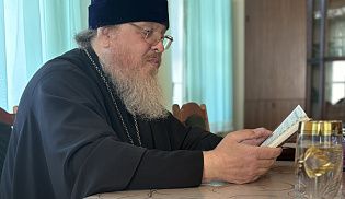 Епископ Феодосий провёл беседу в Киево-Николаевском Новодевичьем монастыре